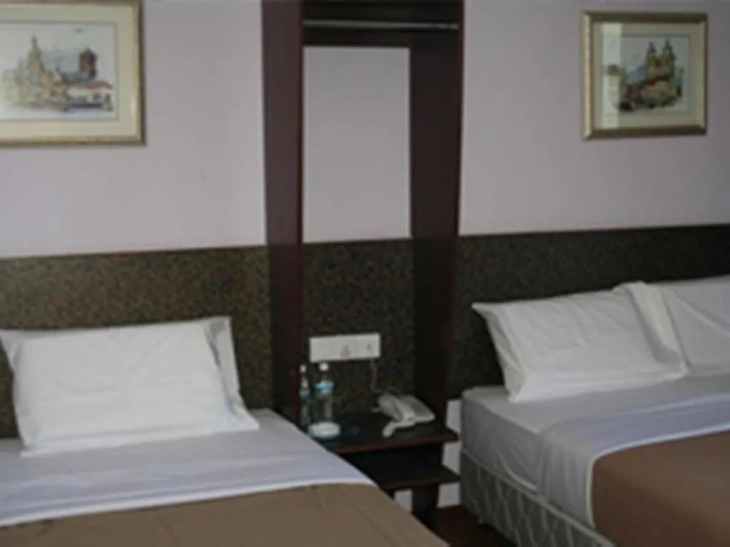 Aristo Hotel @ Putatan Κότα Κιναμπαλού