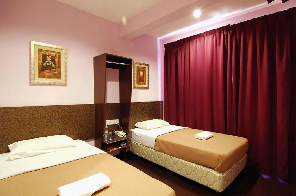 Aristo Hotel @ Putatan Κότα Κιναμπαλού